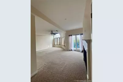 127 Harbour Close #127, New Haven, CT 06519 - Photo 17