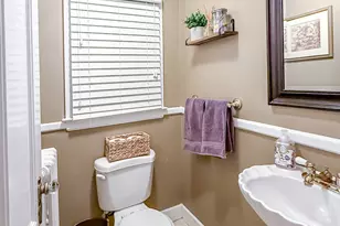 84 Grennan Rd, West Hartford, CT 06107 - Photo 9