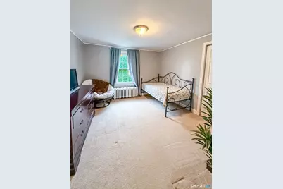 84 Grennan Road, West Hartford, CT 06107 - Photo 21