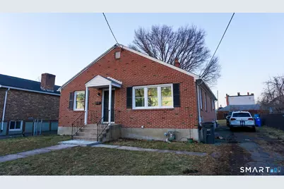 28 Bolton Street, Hartford, CT 06114 - Photo 1