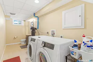 443 S Main St, Manchester, CT 06040 - Photo 27