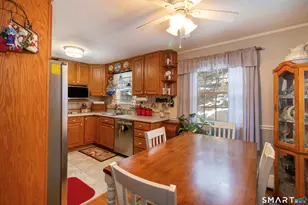 17 Patricia Ct, Ledyard, CT 06335 - Photo 11