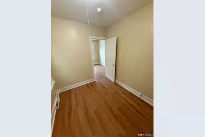 22 Stevens Street, New Haven, CT 06519 - Photo 9