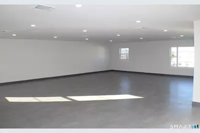 500 Washington Avenue #1, North Haven, CT 06473 - Photo 3