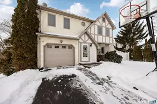 16 Sorensen Rd, West Haven, CT 06516 - Photo 3