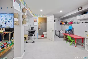 16 Sorensen Rd, West Haven, CT 06516 - Photo 27