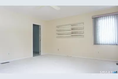 328 Navajo Loop #328, Shelton, CT 06484 - Photo 13