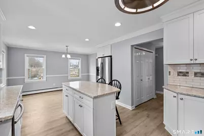 30 Kinlock Street, Milford, CT 06460 - Photo 17