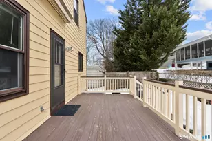 30 Kinlock St, Milford, CT 06460 - Photo 35