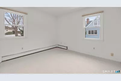 30 Kinlock Street, Milford, CT 06460 - Photo 29