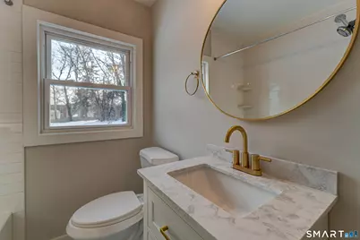 135 London Drive, Hamden, CT 06517 - Photo 23