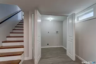 135 London Dr, Hamden, CT 06517 - Photo 35