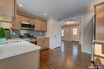 135 London Drive, Hamden, CT 06517 - Photo 11