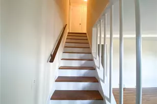 458 Meadowside Rd, Milford, CT 06460 - Photo 15