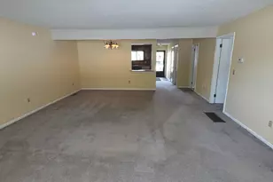 1503 Summer Hill Dr, South Windsor, CT 06074 - Photo 9