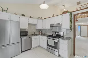 15 Potter Crossing, Wethersfield, CT 06109 - Photo 11