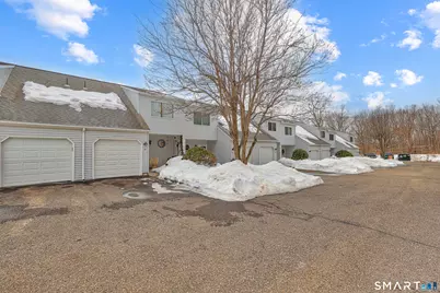 565 Clark Avenue #APT 78, Bristol, CT 06010 - Photo 3