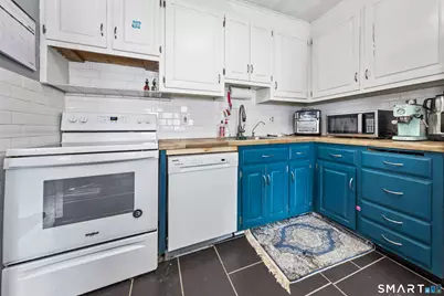 565 Clark Avenue #APT 78, Bristol, CT 06010 - Photo 17