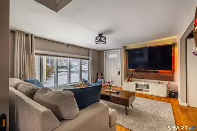 51 Evergreen Avenue, Hamden, CT 06518 - Photo 9