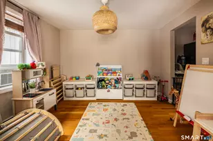 51 Evergreen Ave, Hamden, CT 06518 - Photo 11