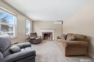 49 Tyler St, Bloomfield, CT 06002 - Photo 7