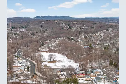 61 Reyna Road, Hamden, CT 06514 - Photo 35