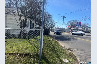 940 Reservoir Avenue, Bridgeport, CT 06606 - Photo 9