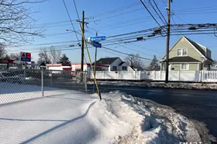 940 Reservoir Ave, Bridgeport, CT 06606 - Photo 9