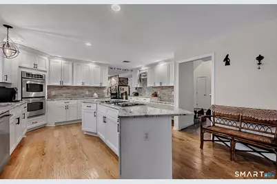 10 Canterbury Way, North Haven, CT 06473 - Photo 13