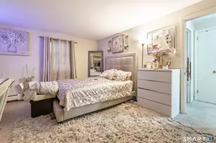 240 W Center St, Manchester, CT 06040 - Photo 13