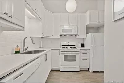 48 Olcott Way #48, Ridgefield, CT 06877 - Photo 15