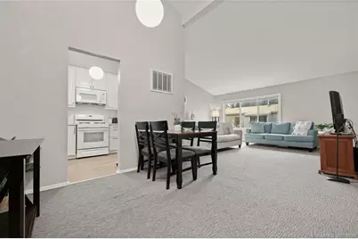 48 Olcott Way #48, Ridgefield, CT 06877 - Photo 3