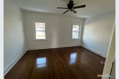 52 Oak Street, Waterbury, CT 06704 - Photo 11