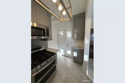 52 Oak Street, Waterbury, CT 06704 - Photo 3