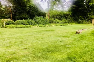 19 Emery Dr, Stamford, CT 06902 - Photo 35