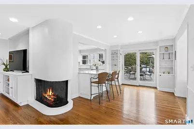 19 Emery Drive, Stamford, CT 06902 - Photo 5