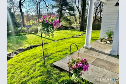 19 Emery Drive, Stamford, CT 06902 - Photo 33