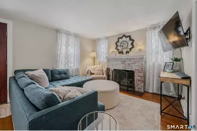 1 Middle Street, Waterford, CT 06385 - Photo 3