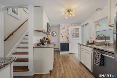 1 Middle Street, Waterford, CT 06385 - Photo 15