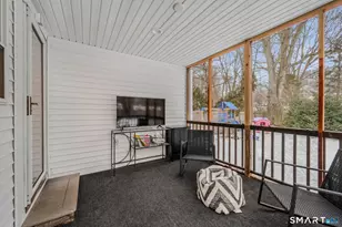 1 Middle St, Waterford, CT 06385 - Photo 19