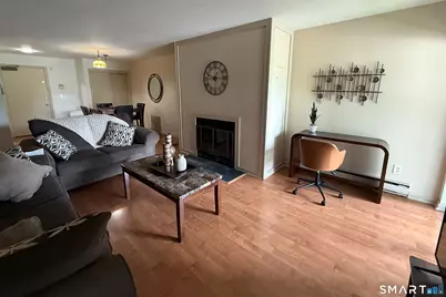 140 Kane Street #B6, West Hartford, CT 06119 - Photo 1