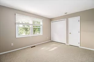 65 Ellsworth St, Bridgeport, CT 06605 - Photo 15