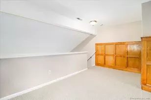 65 Ellsworth St, Bridgeport, CT 06605 - Photo 33