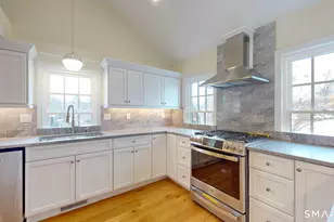 1489 Main St, Glastonbury, CT 06033 - Photo 5