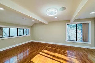 2 Highland Square, Avon, CT 06001 - Photo 23