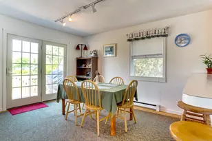 18 Atlantic Ave, Groton, CT 06340 - Photo 5