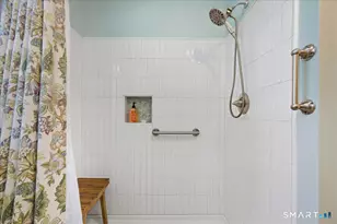 439 Pequot Ave, Groton, CT 06355 - Photo 23