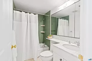 119 Rowayton Woods Dr, Norwalk, CT 06854 - Photo 23