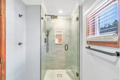 12 East Avenue, West Haven, CT 06516 - Photo 15