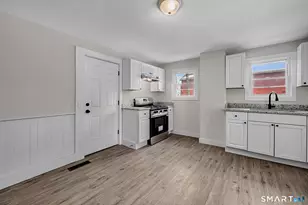 8 Bancroft St, Torrington, CT 06790 - Photo 7